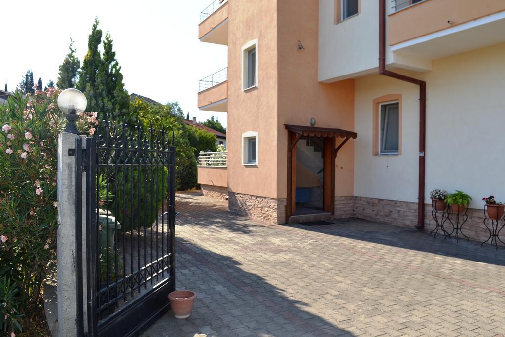 Apartments Elizabet Dojran Bagian luar foto